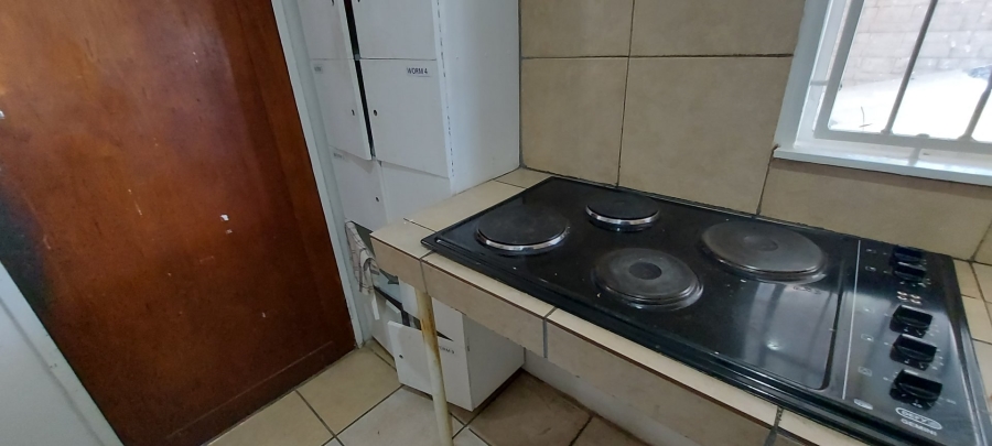8 Bedroom Property for Sale in Brandwag Free State